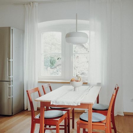 Weinstrassen Apartment Mit Zentrumsanbindung Neustadt an der Weinstrasse Luaran gambar